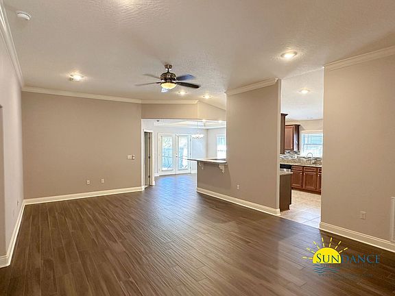 2nd image of 2662 Hartman Ct