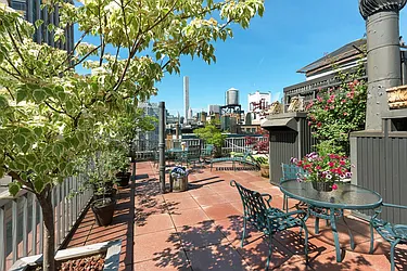 Rented by Sotheby's International Realty