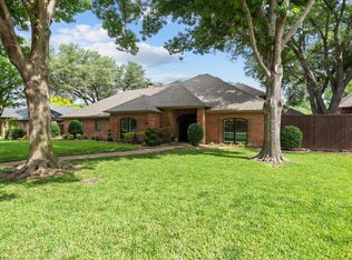 5815 Edinburgh St, Dallas, TX 75252