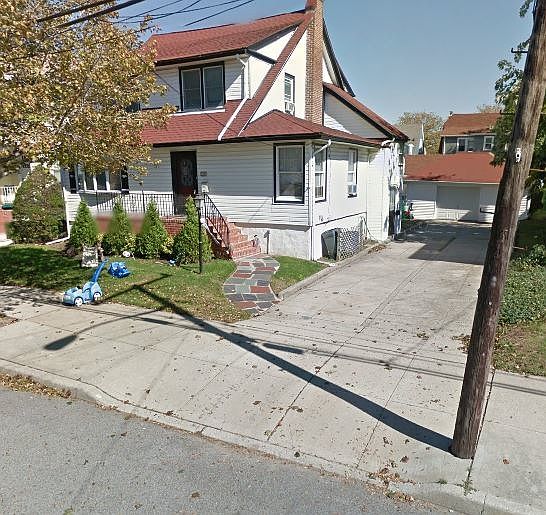 2nd image of 510 Beach 126th St