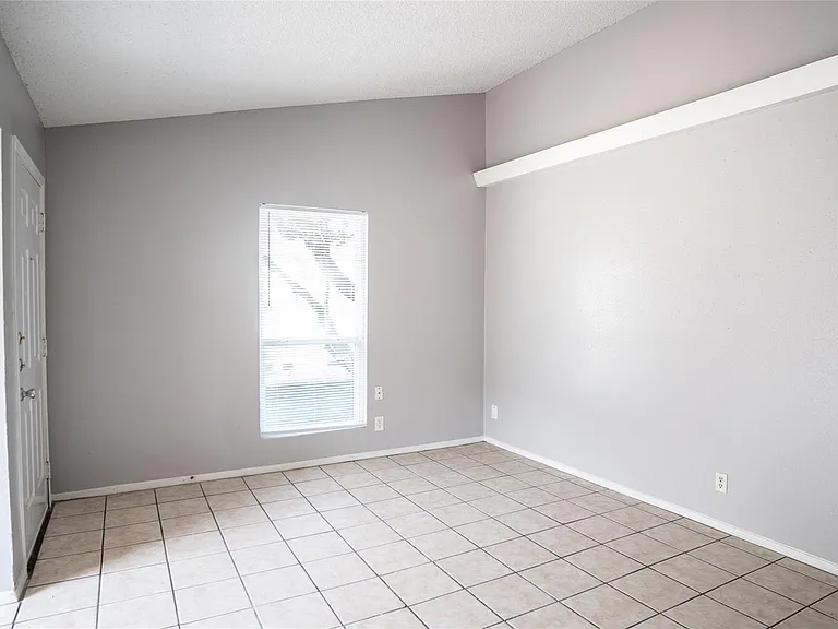 3003 Parker Ln #D — Photo 11