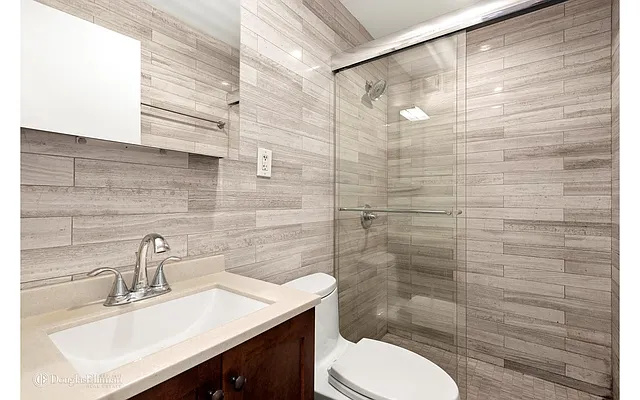 Rented by Douglas Elliman | media 4