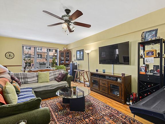 5th image of 640 W 231st St APT 4J