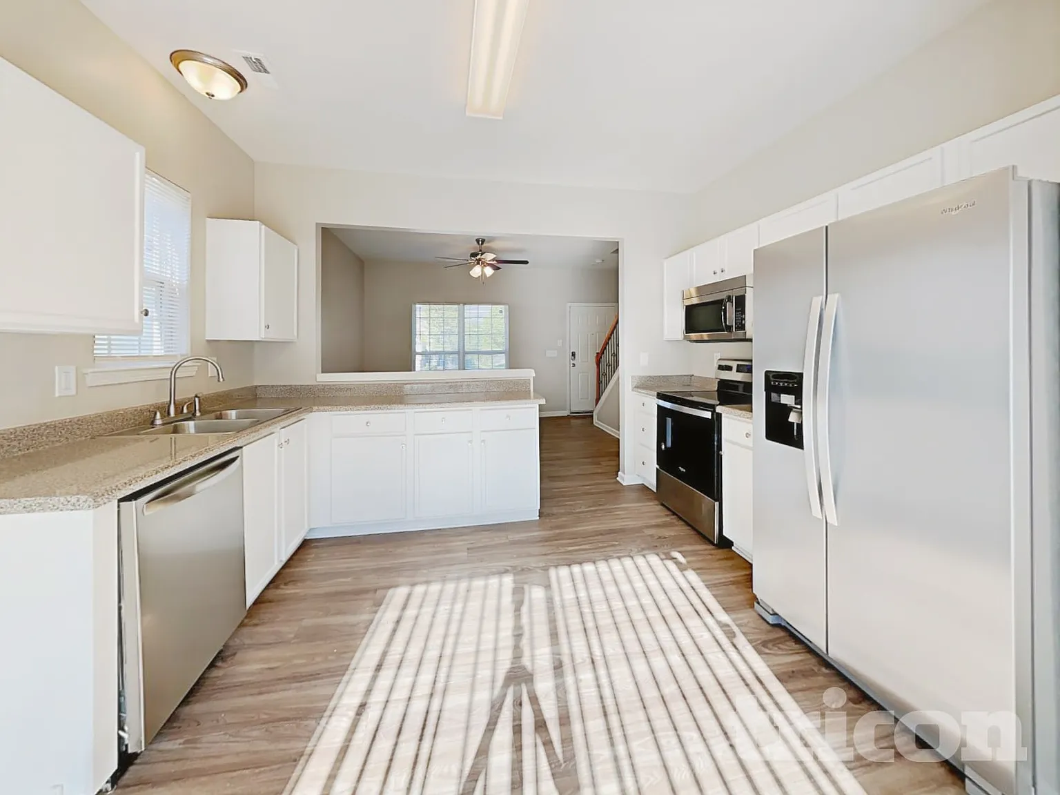 1211 Joannas Court Charlotte NC — Photo 4