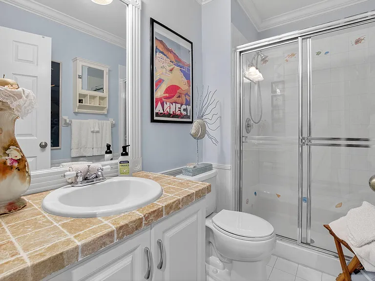 1041 Kokomo Key Ln — Photo 29