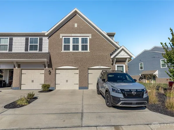 160 Old Pond Rd, Springboro, OH 45066