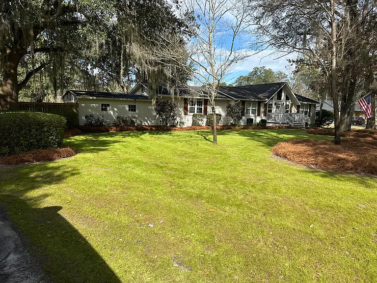 307 Doe Run Cir — Photo 4