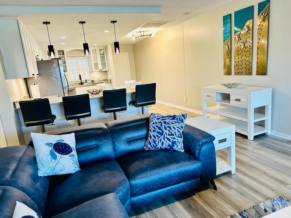 3210 Gulf Blvd APT 307