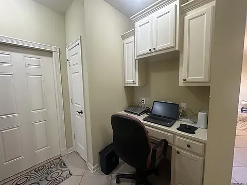6342 Surrey Ln — Photo 14