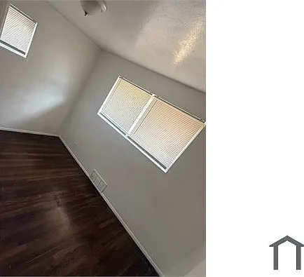 3 bed, $1,300 — Photo 3
