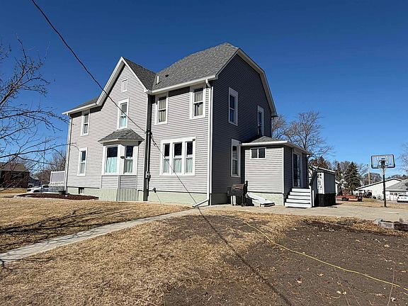 4th image of 106 N Boyer St