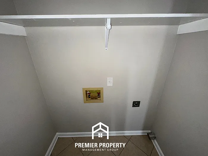 4292 Snowmass Ln — Photo 11