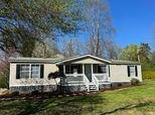 4851 Mint Hill Dr, Liberty, NC 27298