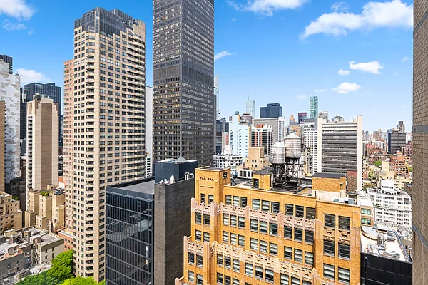Sold by Keller Williams NYC | media 4