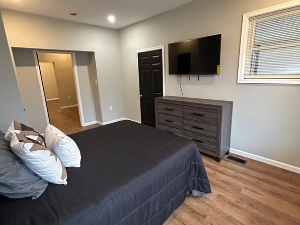 (undisclosed Address), Baltimore, MD 21215