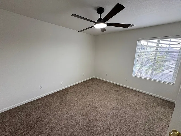 5928 W Whitley Ave — Photo 19