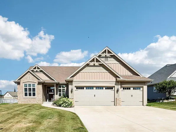 517 Spur ROAD, Slinger, WI 53086
