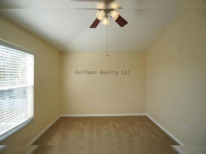 10905 Capstan Lake Dr — Photo 17