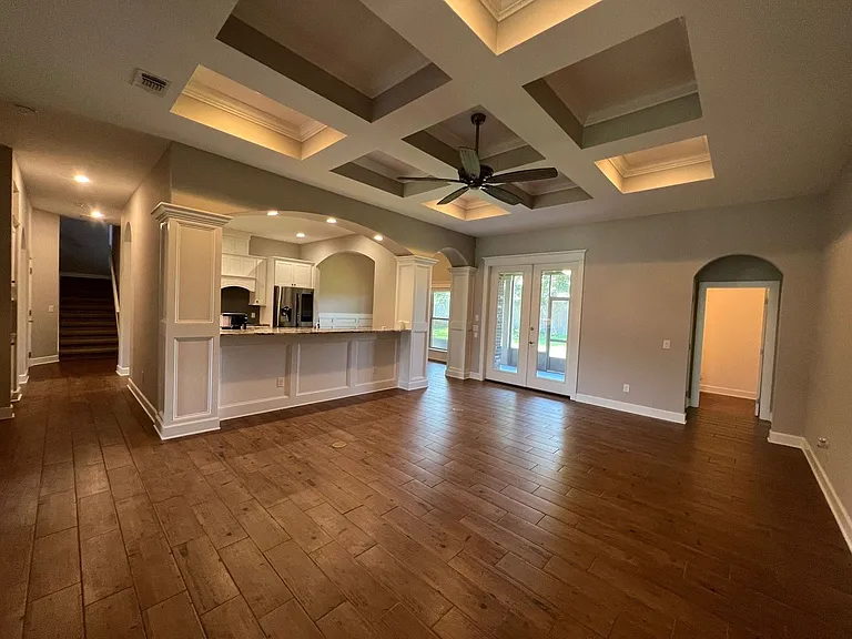 5148 Sandy Shores Dr — Photo 9