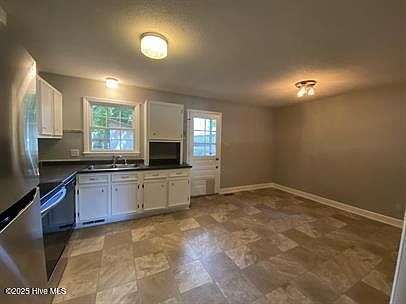 5th image of 1011 Brownlea Dr #B
