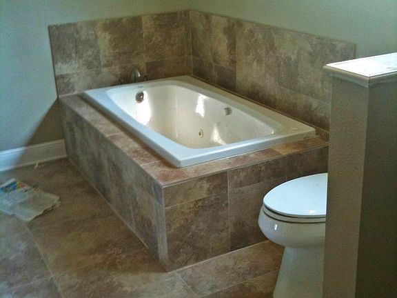 Master Bath Jacuzzi