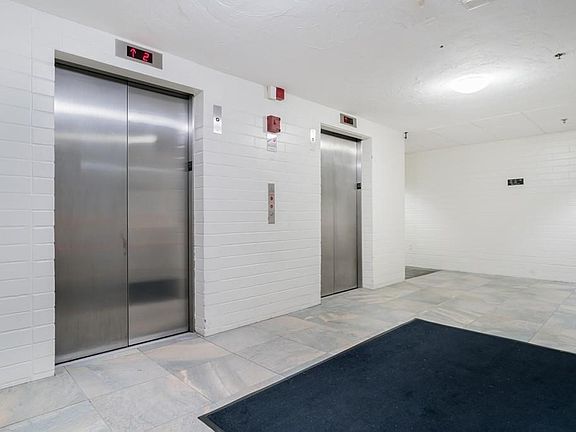 4th image of 115 W Squantum St APT 206