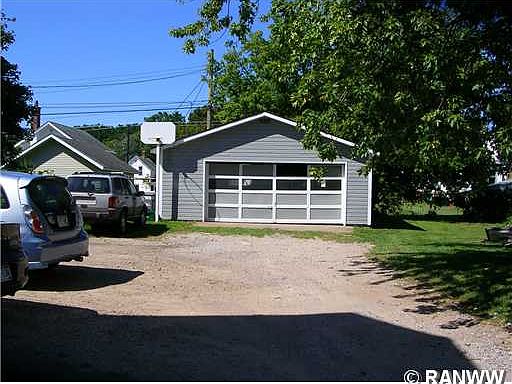 2nd image of 2228 2nd St