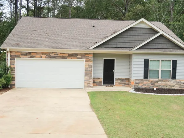710 Twin Ridge Cir, Lincoln, AL 35096