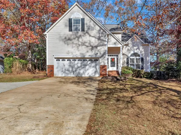 909 Meadowcreek, Anderson, SC 29621