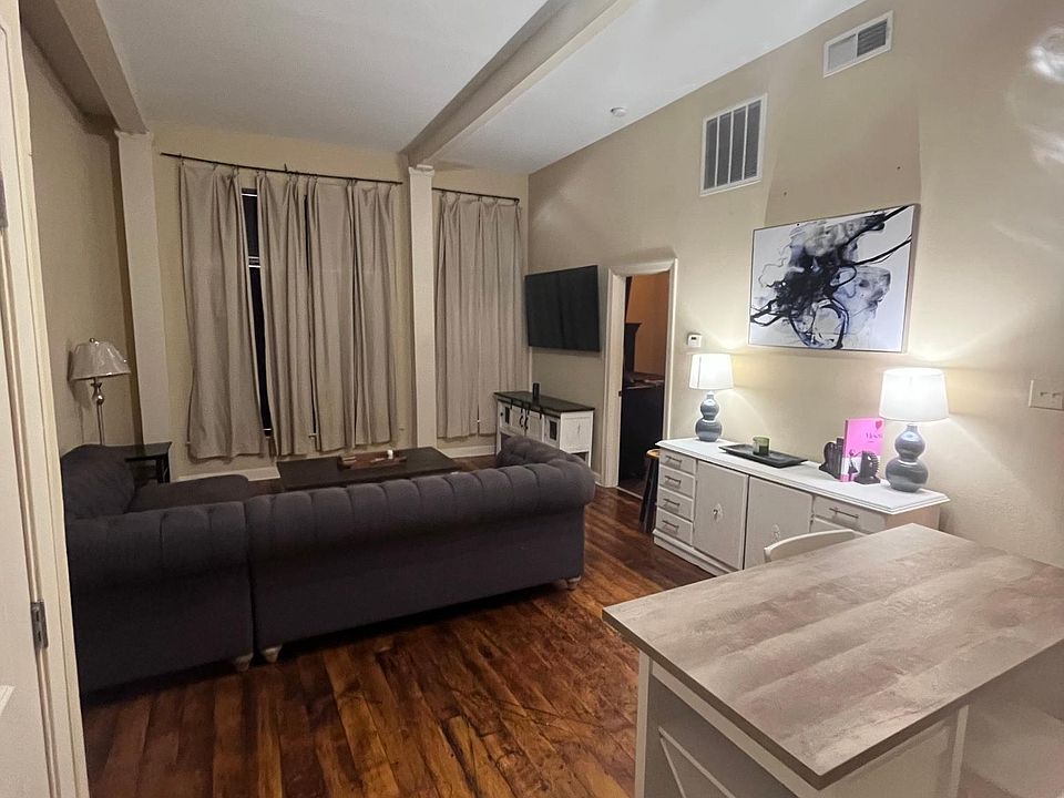 1st image of 333 Julia St #1