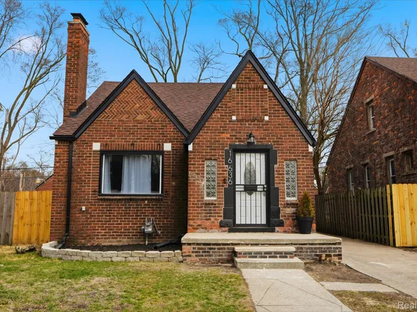 16636 Ardmore St, Detroit, MI 48235