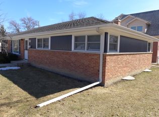 1101 Midway Rd, Northbrook, IL 60062