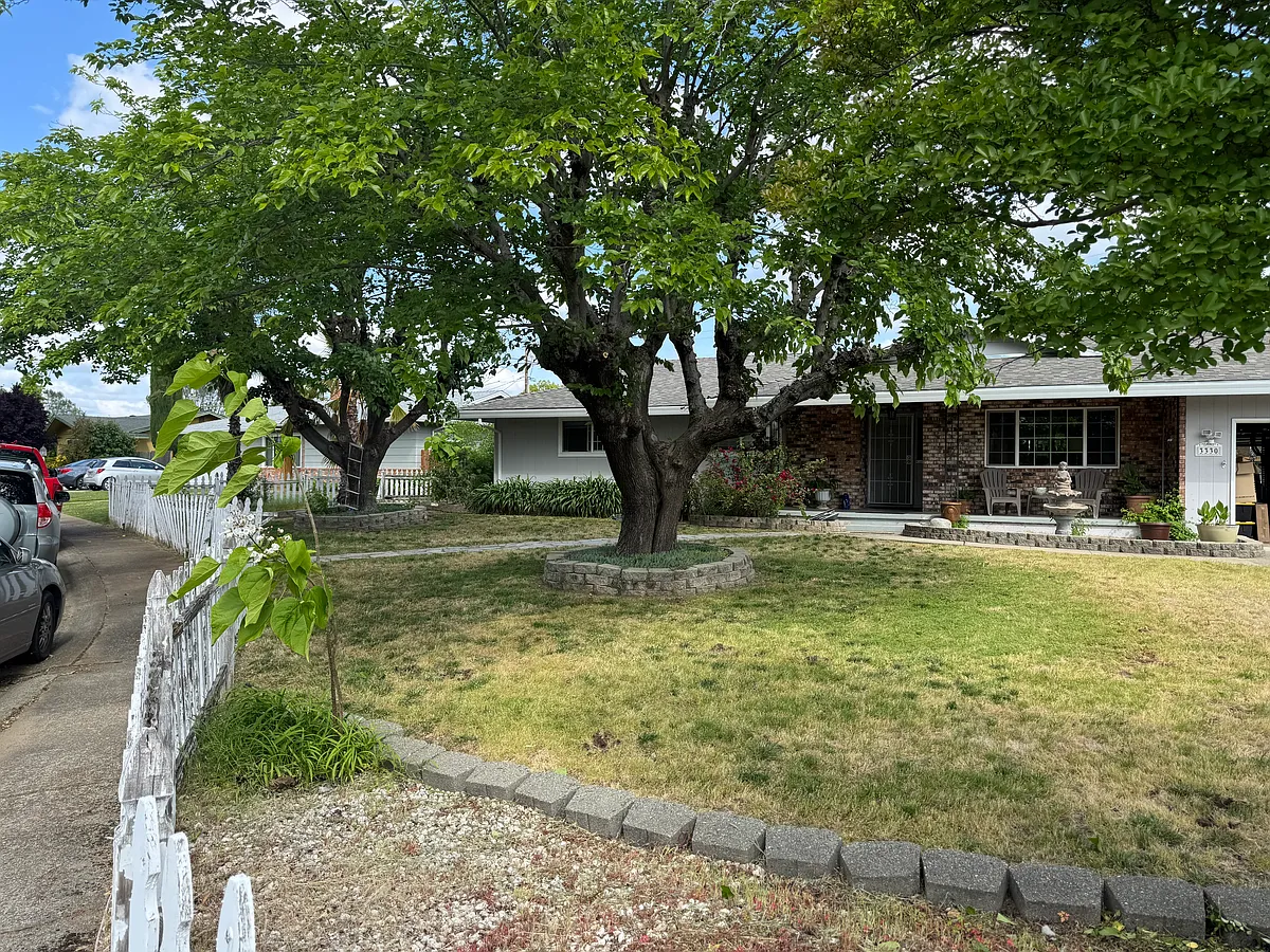 Building Photo - Panorama Dr