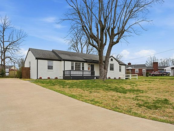 3rd image of 42 Jones Cir