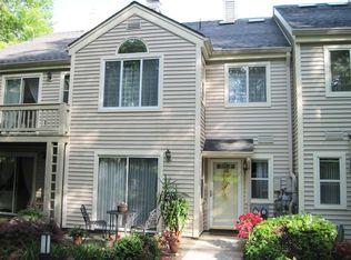 29 Arbor Way, Peekskill, NY 10566