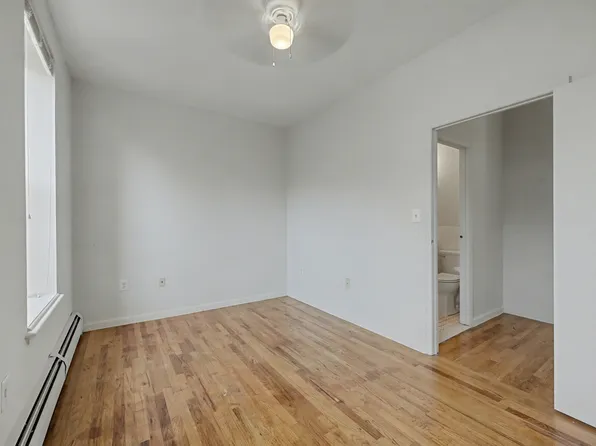 49 Bradhurst Avenue image 25 of 33