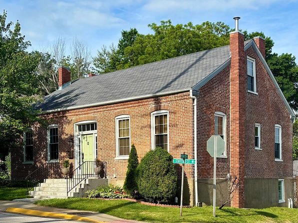 403 Stafford St