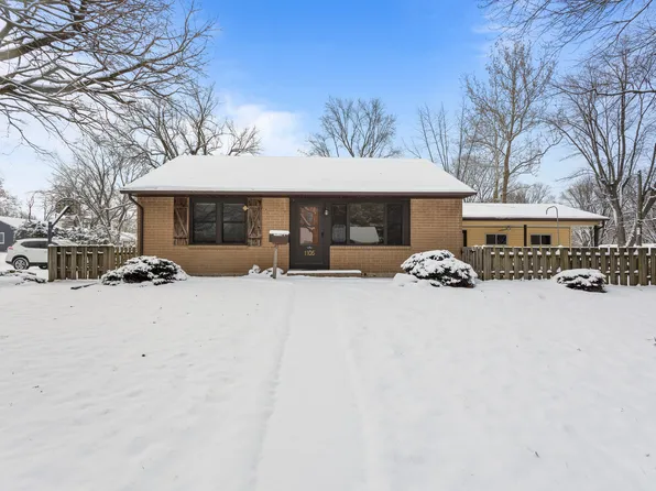 1105 Eastern Dr, Urbana, IL 61801