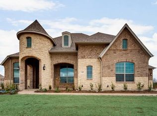 212 The Falls Dr, Sunnyvale, TX 75182