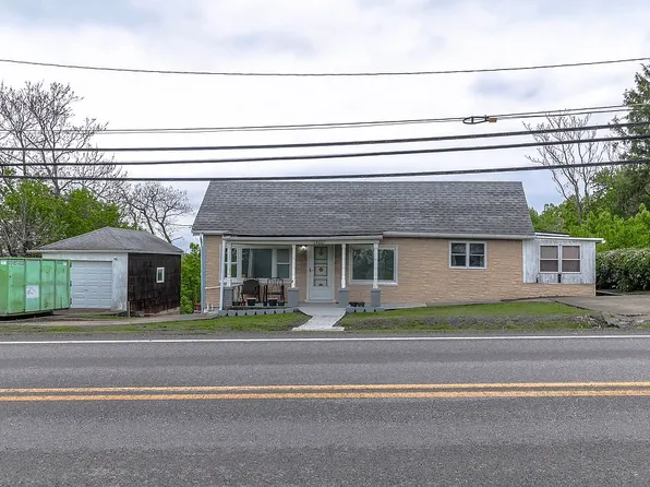 1400 Waynesburg Pike Rd, Moundsville, WV 26041