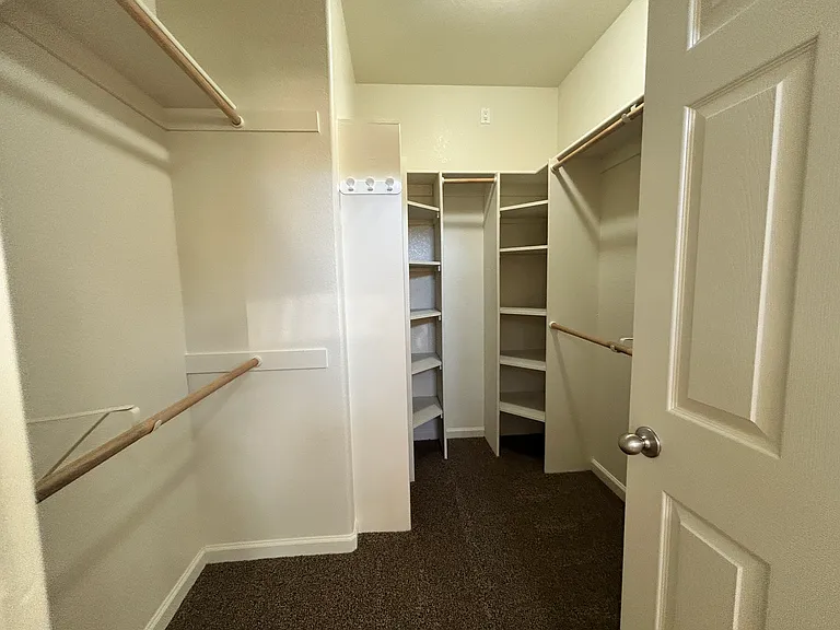 412 Enslen Park Ct — Photo 17