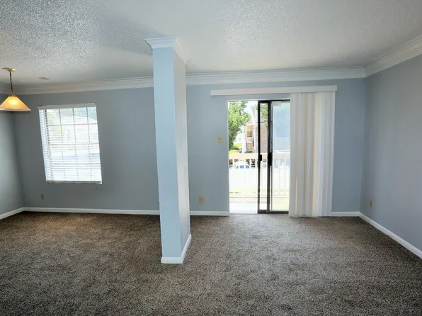 2750 Holly Hall St APT 407, Houston, TX 77054