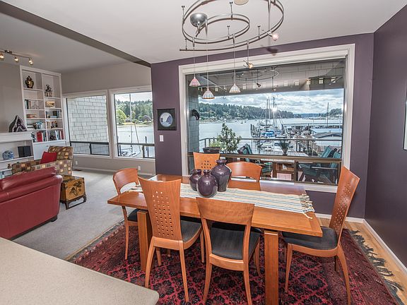 5th image of 8915 N Harborview Dr APT 201