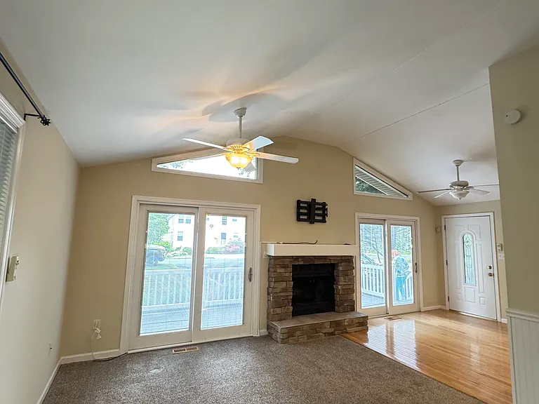 40 Sundial Cir — Photo 3
