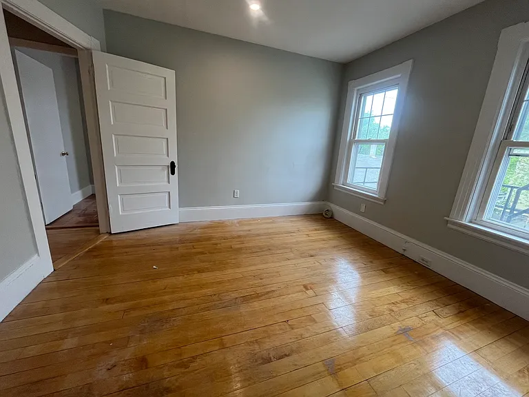 13 Jerome Pl #2R — Photo 9