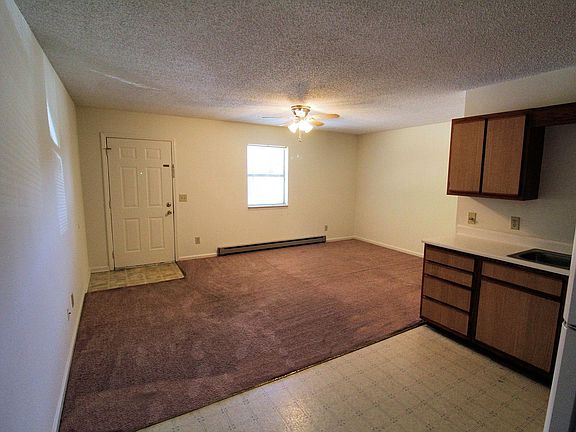 4th image of 714 Patton Cir