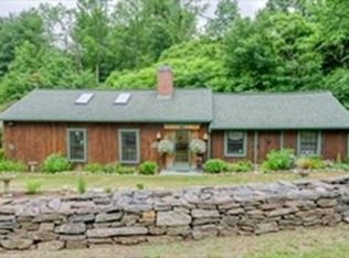 1542 Main Rd, Granville, MA 01034