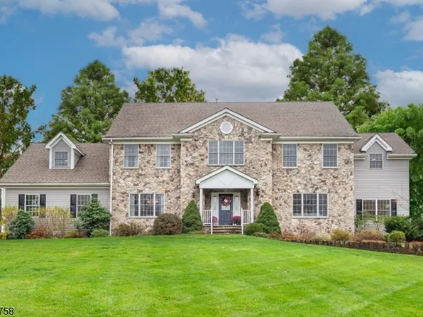 3 Hope Farm Rd, Mendham Twp., NJ 07945