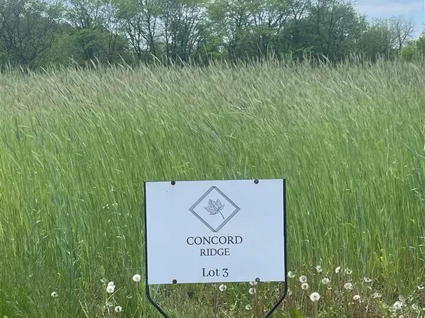 4005 Concord Ln, Wapello, IA 52653