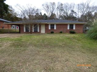3 Gardner Cir, Natchez, MS 39120